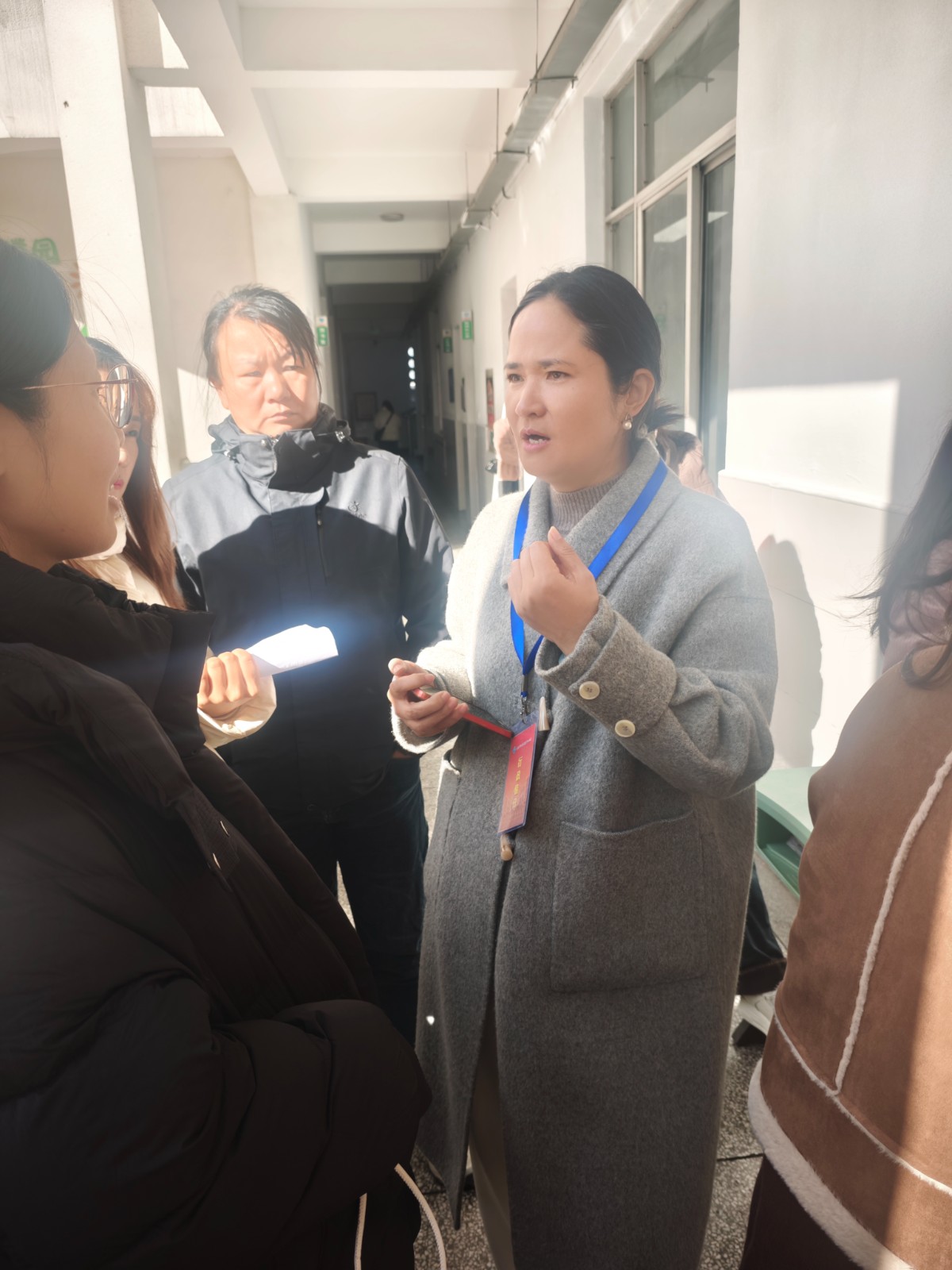 3+与家长交流.jpg 3+与家长交流.jpg